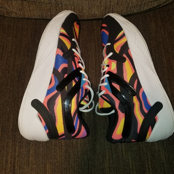 NWOT PUMA TRC Blace Court "Lava" Size US 12 - Picture 2 of 8